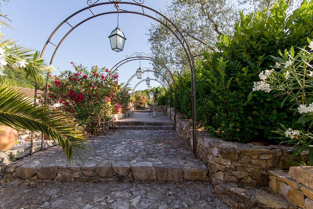 La Bastide De Valbonne 호텔 외부 사진